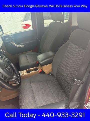 2012 Jeep Wrangler Unlimited Sahara