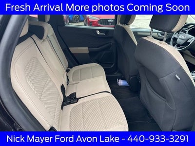 2020 Ford Escape SE