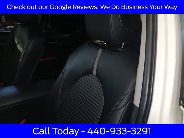 2021 Toyota Camry Hybrid SE