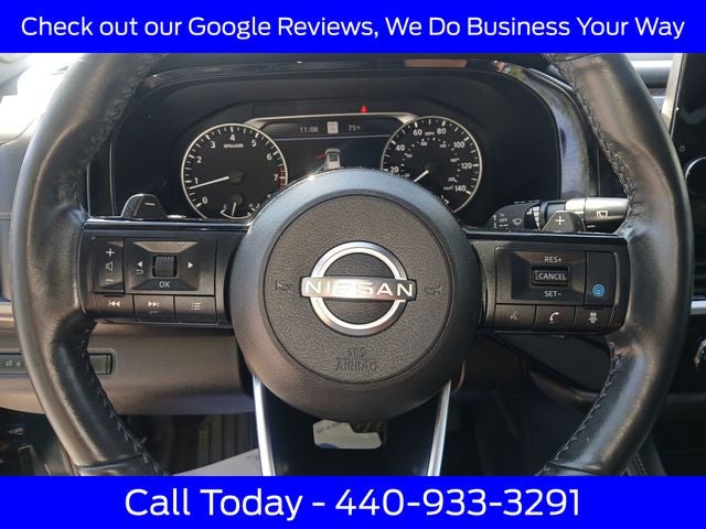 2024 Nissan Pathfinder SL