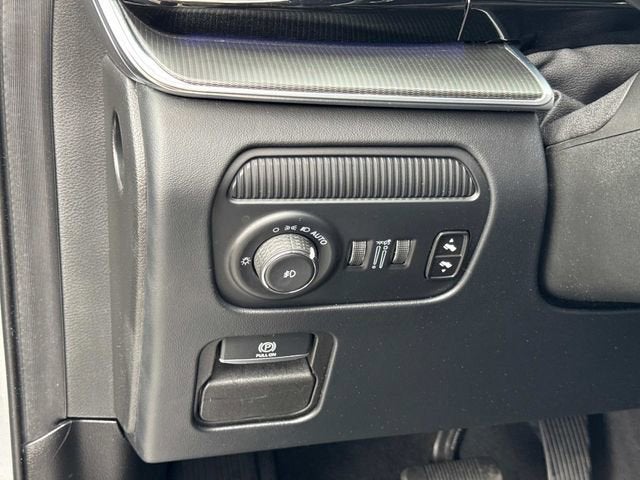 2024 Jeep Grand Wagoneer L Series II 4x4