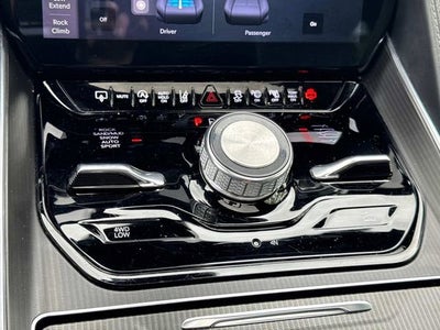 2024 Jeep Grand Wagoneer L Series II 4x4