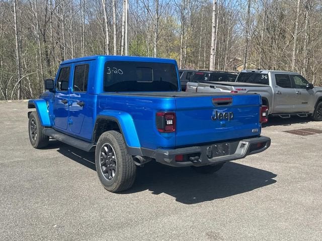 2023 Jeep Gladiator Overland