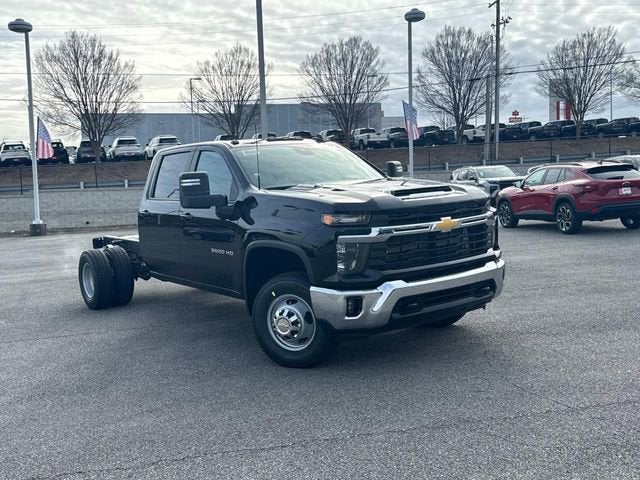 2026 Chevrolet Silverado 3500 HD Chassis Cab LT