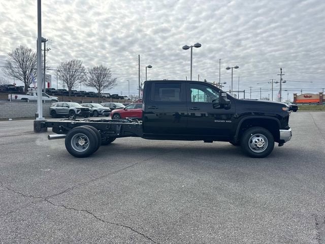 2026 Chevrolet Silverado 3500 HD Chassis Cab LT