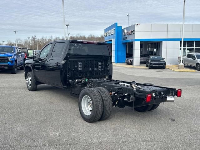 2026 Chevrolet Silverado 3500 HD Chassis Cab LT