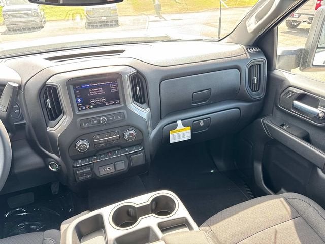 2026 Chevrolet Silverado 2500 HD Custom - Photo 18