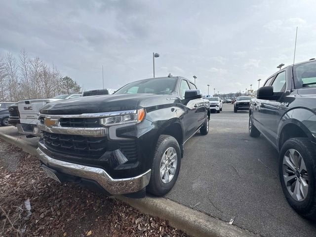 2025 Chevrolet Silverado 1500 LT