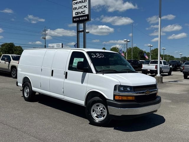 2026 Chevrolet Express Cargo WT