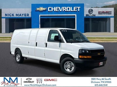 2025 Chevrolet Express Cargo 3500 WT