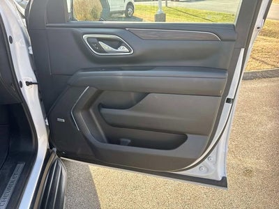 2024 Chevrolet Suburban LT