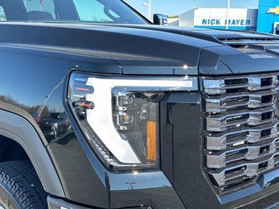 2026 GMC Sierra 3500 HD Denali Ultimate DRW