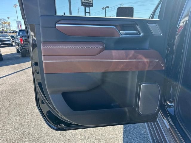 2026 GMC Sierra 3500 HD Denali Ultimate DRW