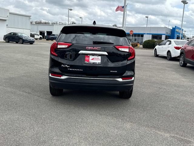 2022 GMC Terrain SLT
