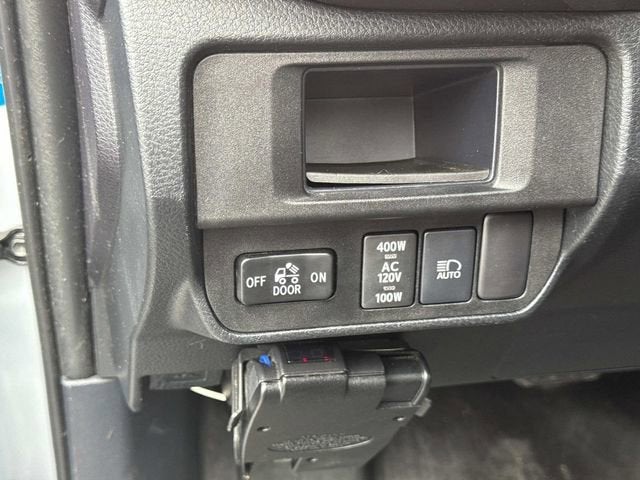 2019 Toyota Tacoma 2WD SR5