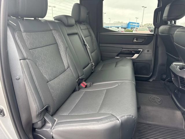 2025 Toyota Tundra 4WD SR5