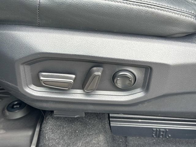 2025 Toyota Tundra 4WD SR5