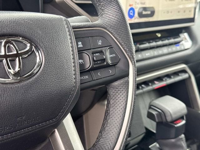 2025 Toyota Tundra 4WD SR5