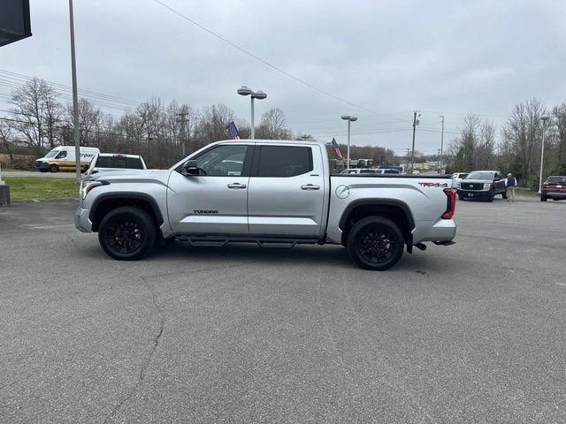 2025 Toyota Tundra 4WD SR5
