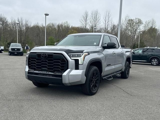 2025 Toyota Tundra 4WD SR5