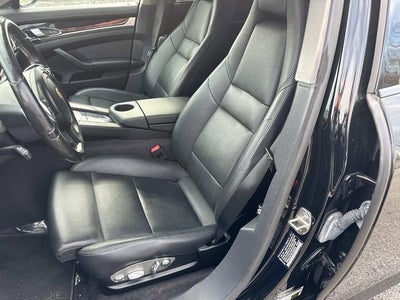 2015 Porsche Panamera 4