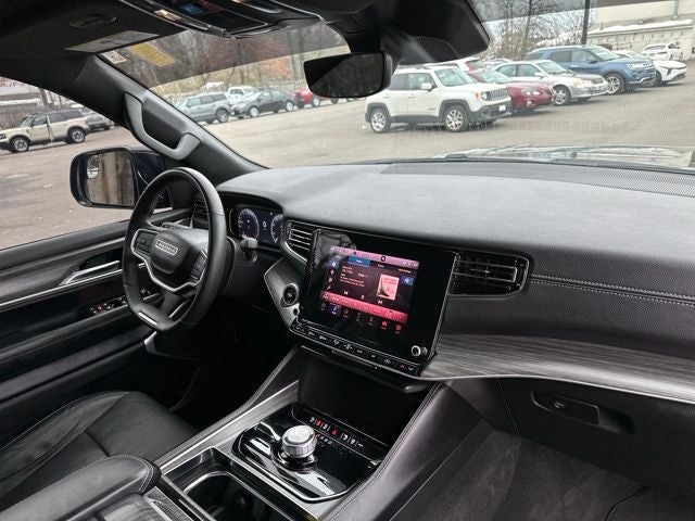 2023 Jeep Wagoneer Series II