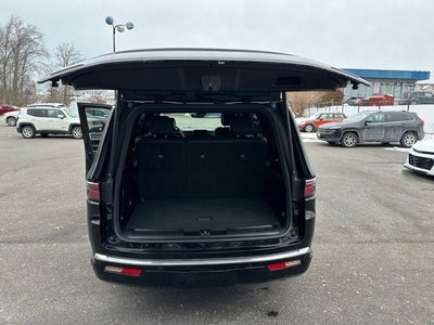 2023 Jeep Wagoneer Series II