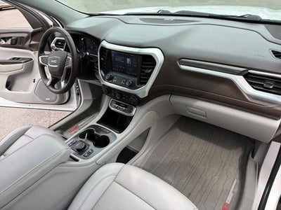 2021 GMC Acadia SLT