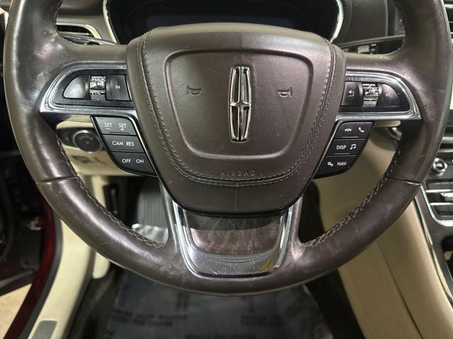 2017 Lincoln Continental Select