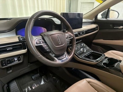 2023 Lincoln Nautilus Standard