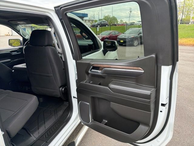 2025 Chevrolet Silverado 1500 LT LT1