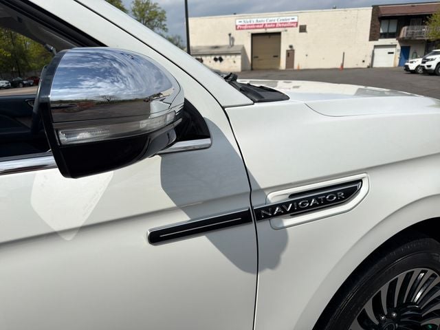 2021 Lincoln Navigator L Black Label