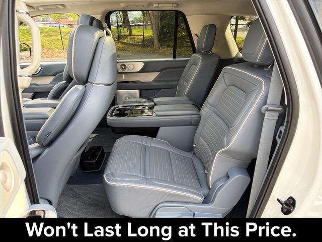 2021 Lincoln Navigator L Black Label
