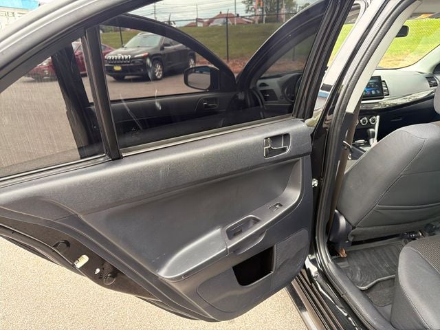 2016 Mitsubishi Lancer ES
