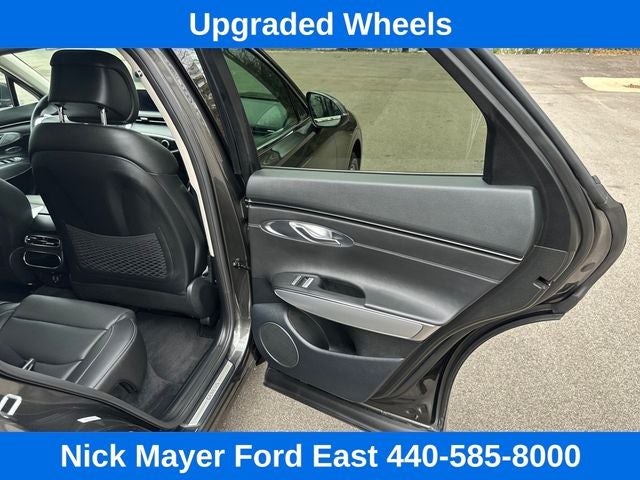 2025 Genesis GV70 2.5T SELECT
