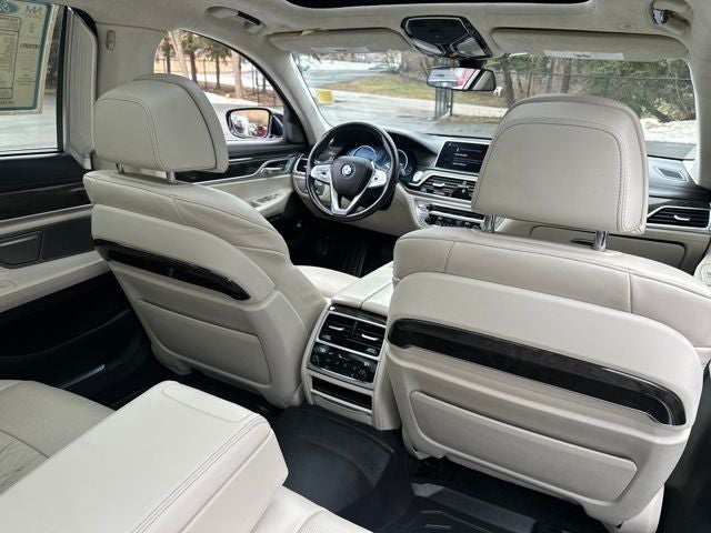 2018 BMW 7 Series 750i xDrive