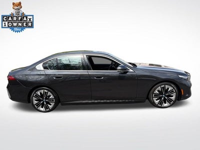 2025 BMW i5 xDrive40
