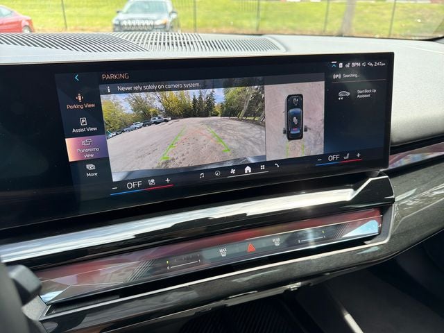 2025 BMW i5 xDrive40