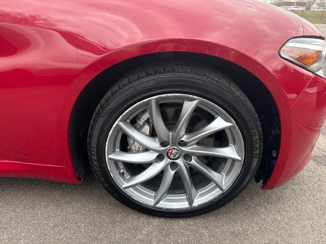 2021 Alfa Romeo Giulia Base