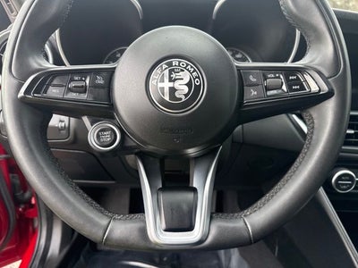 2021 Alfa Romeo Giulia Base