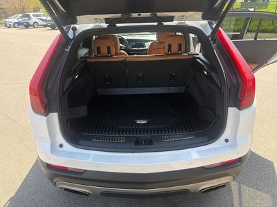 2020 Cadillac XT4 Premium Luxury