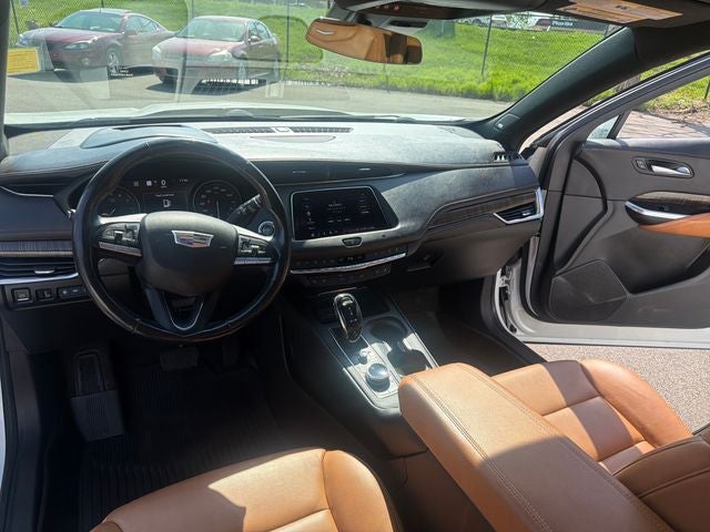 2020 Cadillac XT4 Premium Luxury