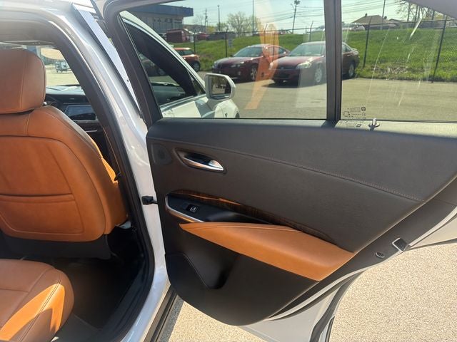 2020 Cadillac XT4 Premium Luxury