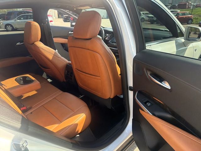 2020 Cadillac XT4 Premium Luxury