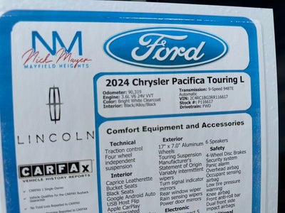 2024 Chrysler Pacifica Touring L