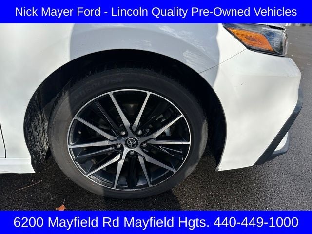 2023 Toyota Camry SE