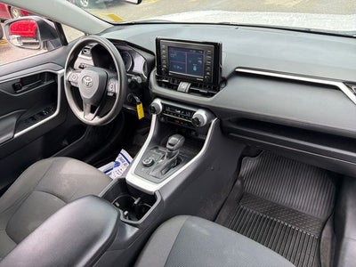2022 Toyota RAV4 Hybrid LE