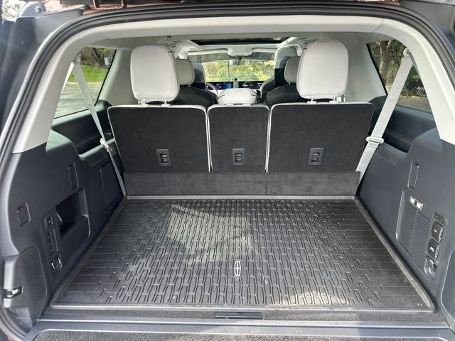 2025 Lincoln Navigator L Black Label
