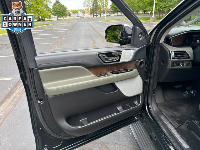 2022 Lincoln Navigator L Black Label