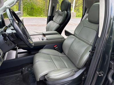 2022 Lincoln Navigator L Black Label